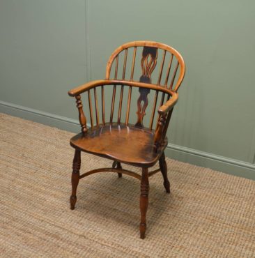 Fine Country, Ash and Elm Antique Windsor Chair