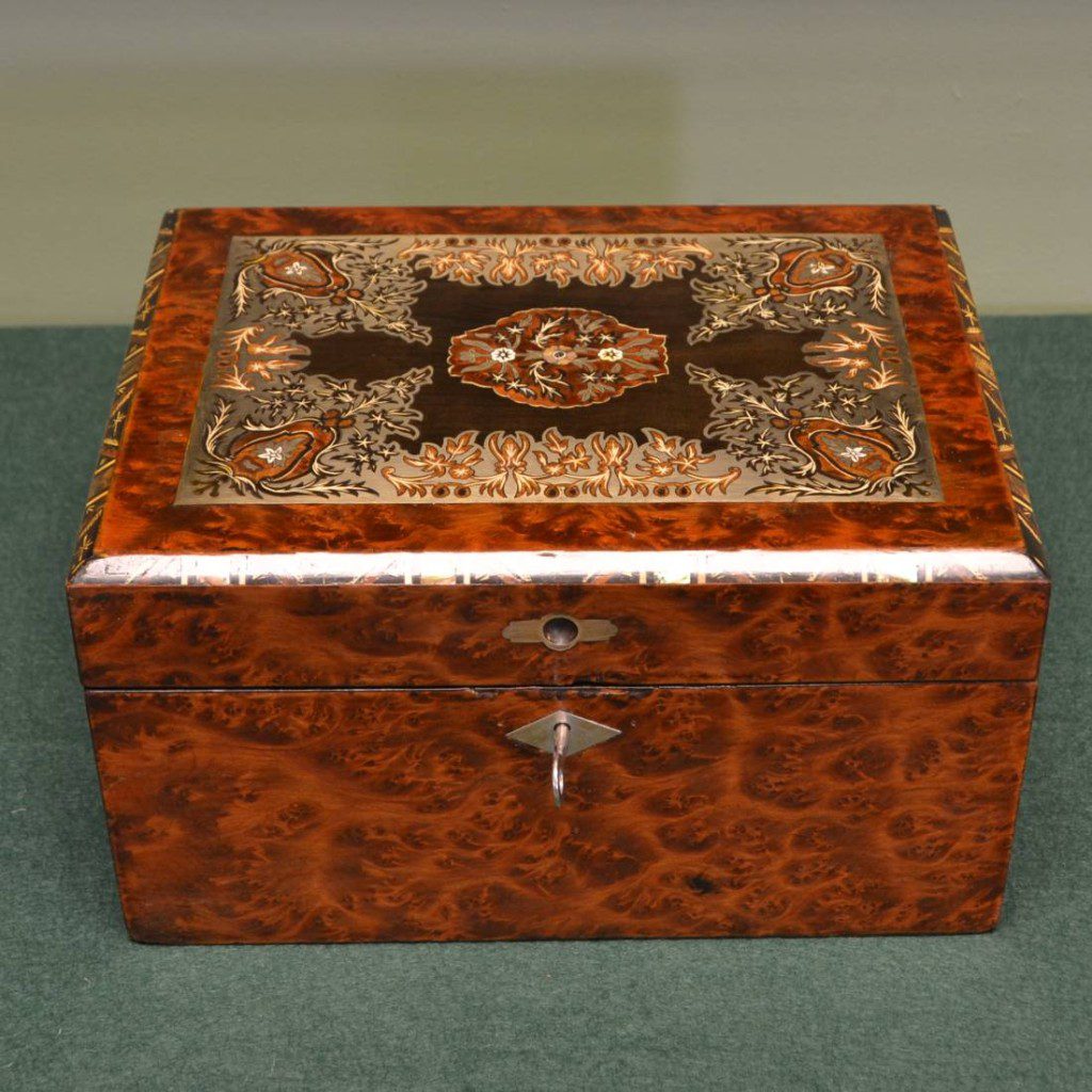 Spectacular Birds Eye Maple Brass Inlaid Antique Victorian Work Box