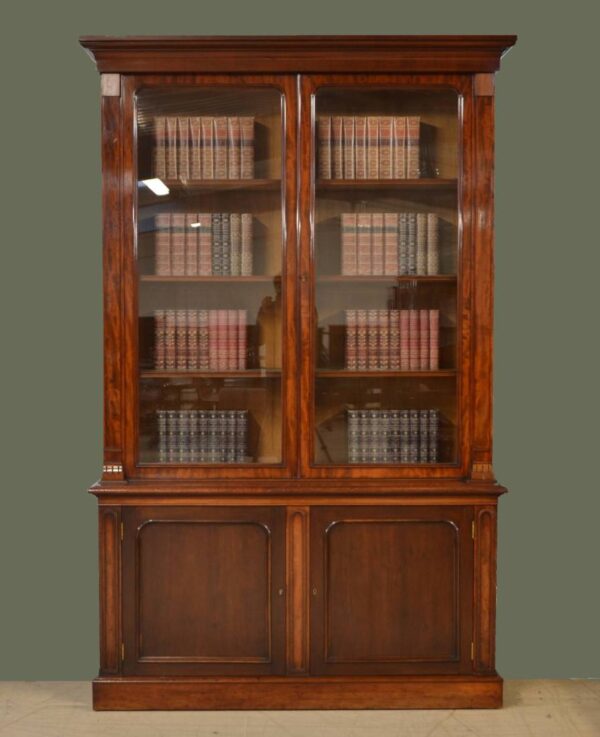 Antique Furniture by John Taylor and Son, Edinburgh Antiques World