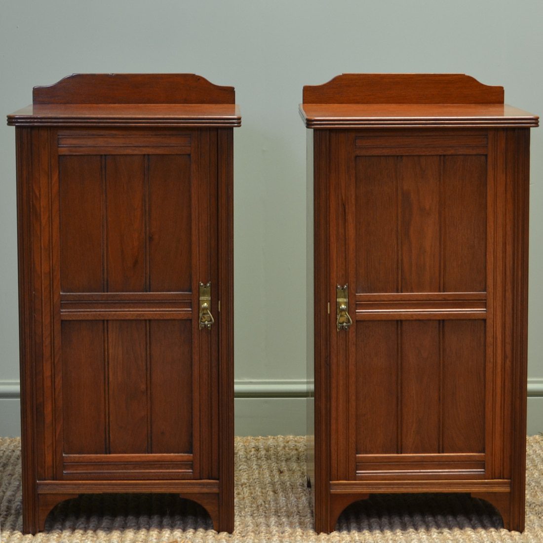 Impressive Victorian Walnut Antique Bedside Cabinets by Morison & Co Edinburgh