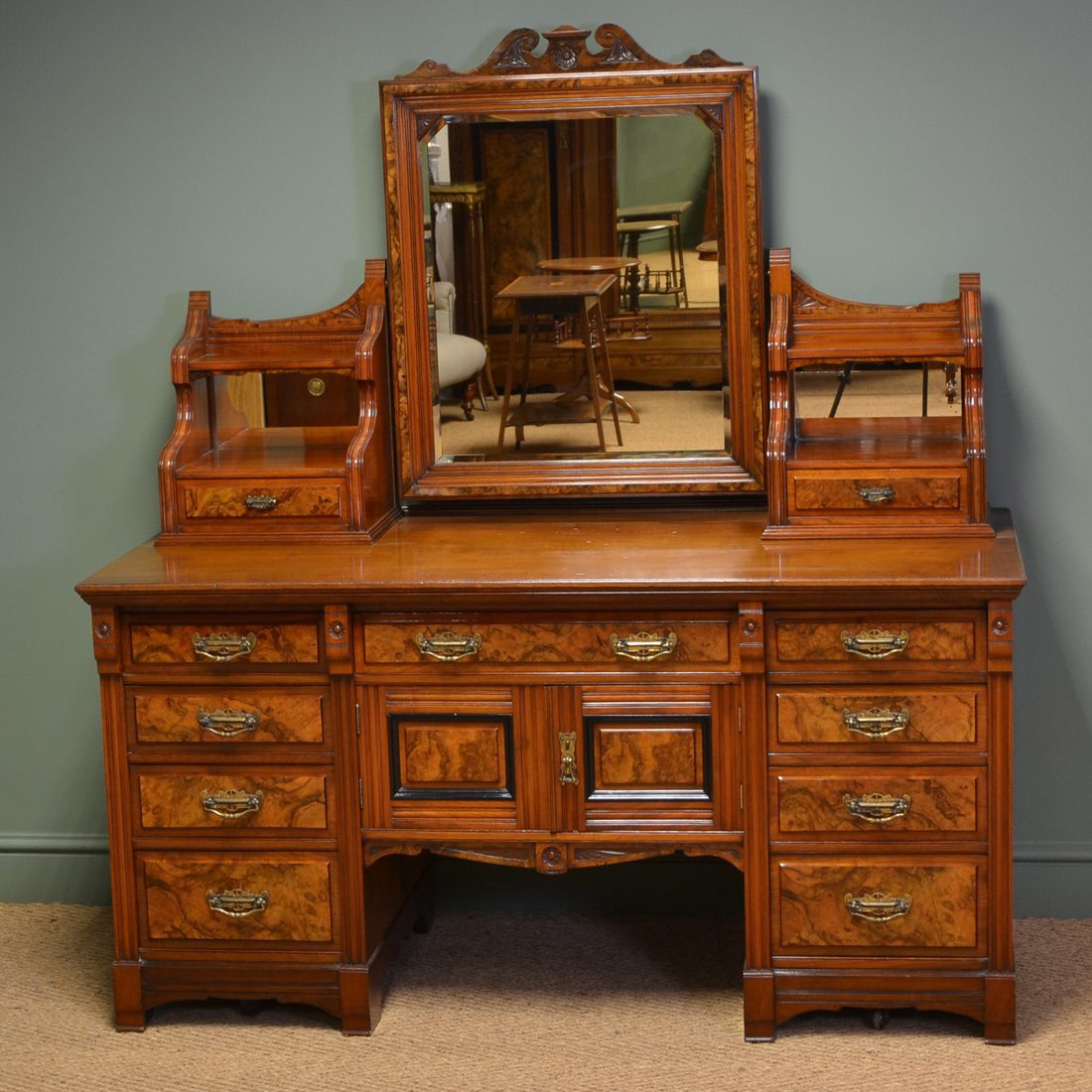 Large Figured Walnut Victorian Antique Dressing Table By Cabinet Makers Harrison