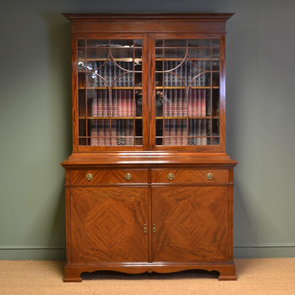 English Makers A to Z. Antiques World