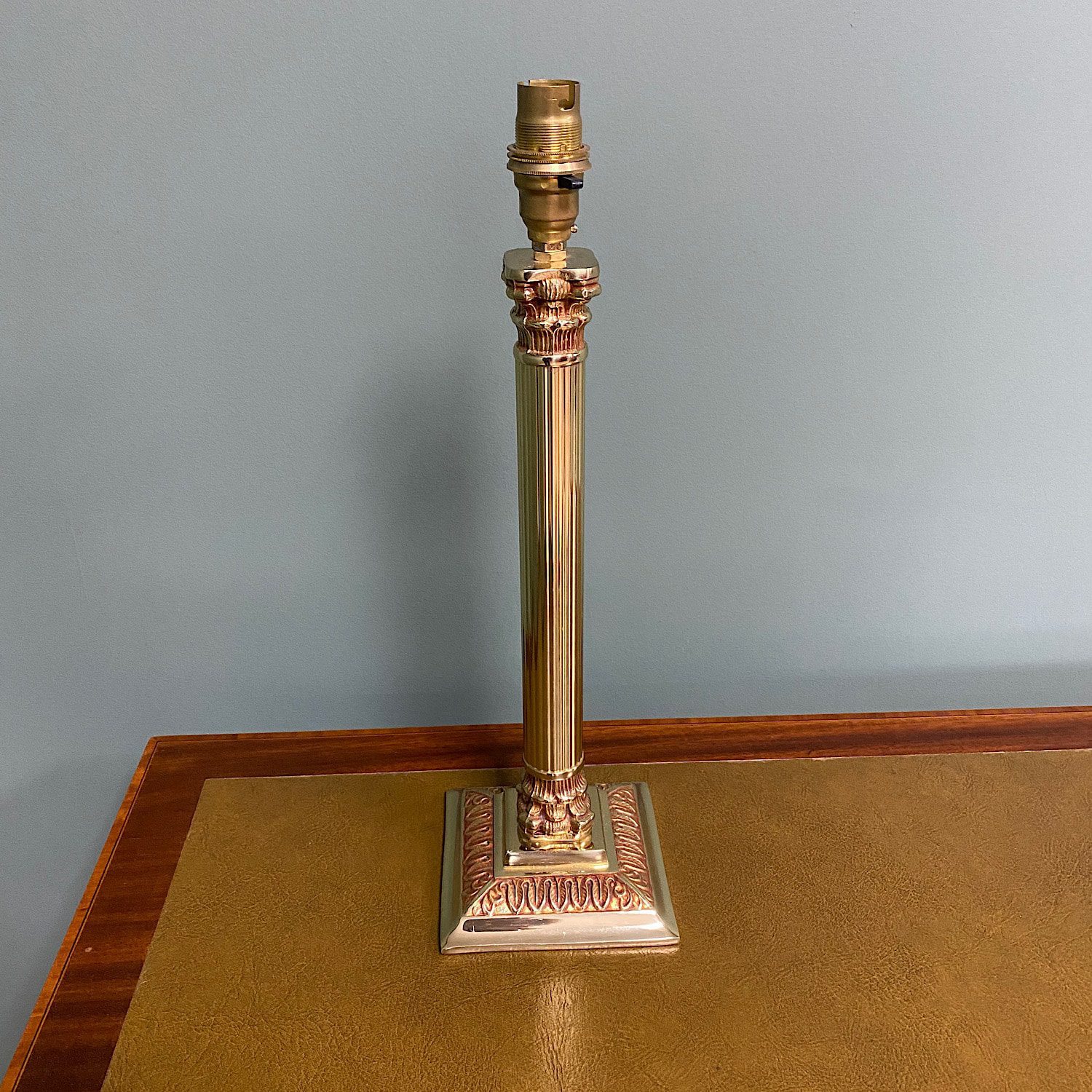 Vintage Brass Lamp - Antiques World