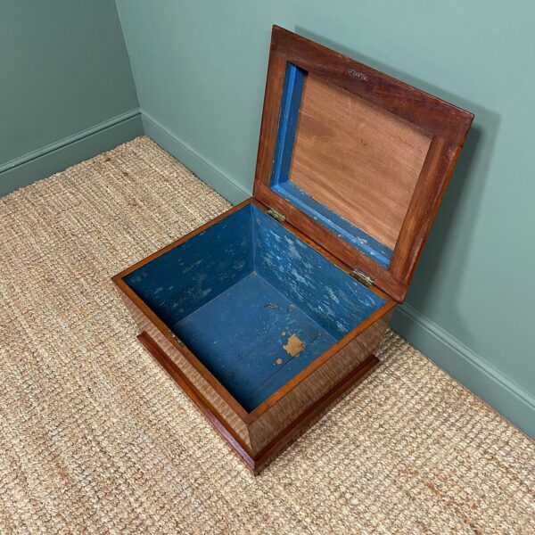 Small Regency Mahogany Antique Cellaret / Wine Box