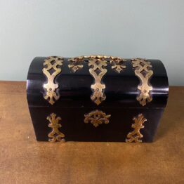 Stunning Victorian Dome Topped Antique Box