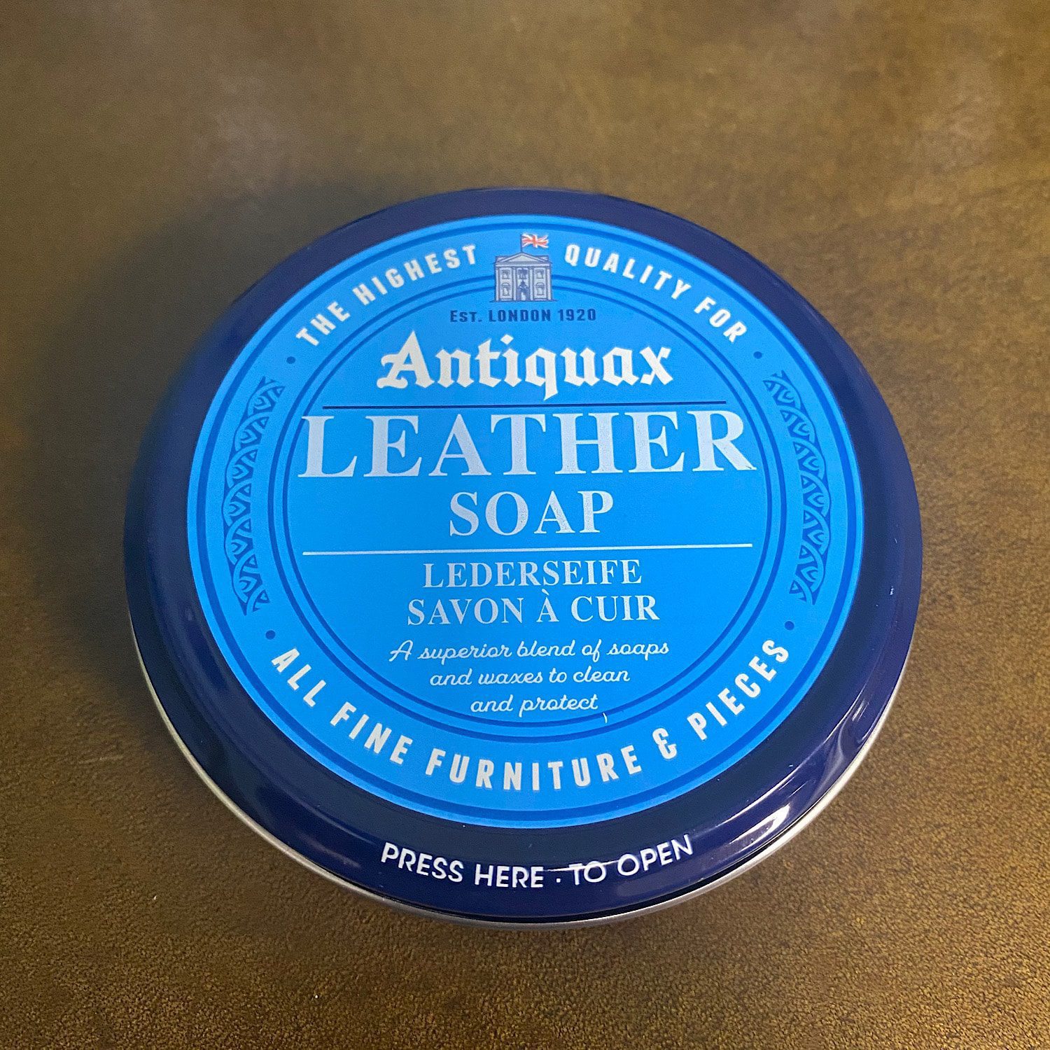 antiquax leather soap