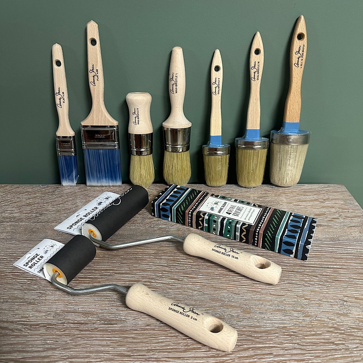 thumbnail image 2 of 3-Pack Natural Bristle Wax & Chalk Paint Brushes - No 2 of 12