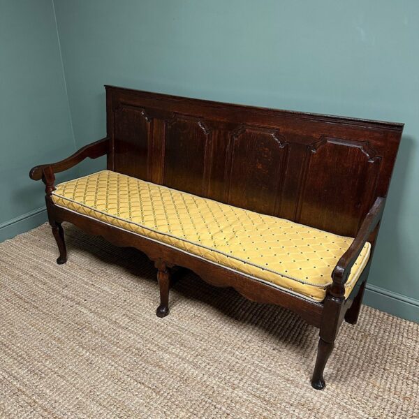 Period Georgian Oak Antique Settle / Bench
