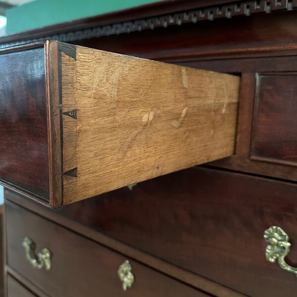 Superb Quality Large Georgian Mahogany Antique Chest