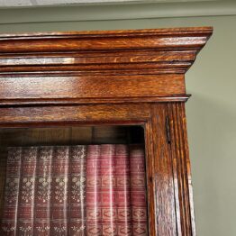 Quality Victorian Antique Oak Bookcase On Cupboard 