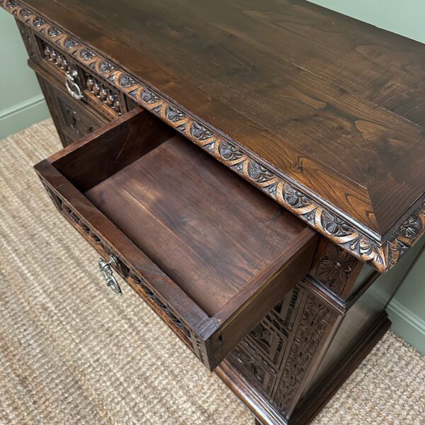 Spectacular Antique Victorian Oak Chest Of Drawers