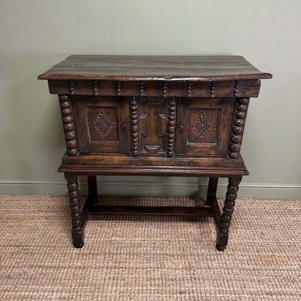 Country House Period Oak Antique Chest / Livery Cupboard